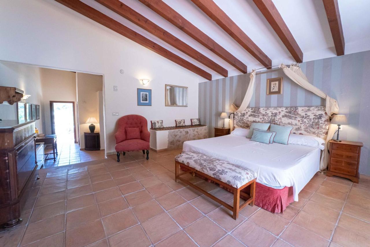 Rural S'olivaret & 4* Alaró
